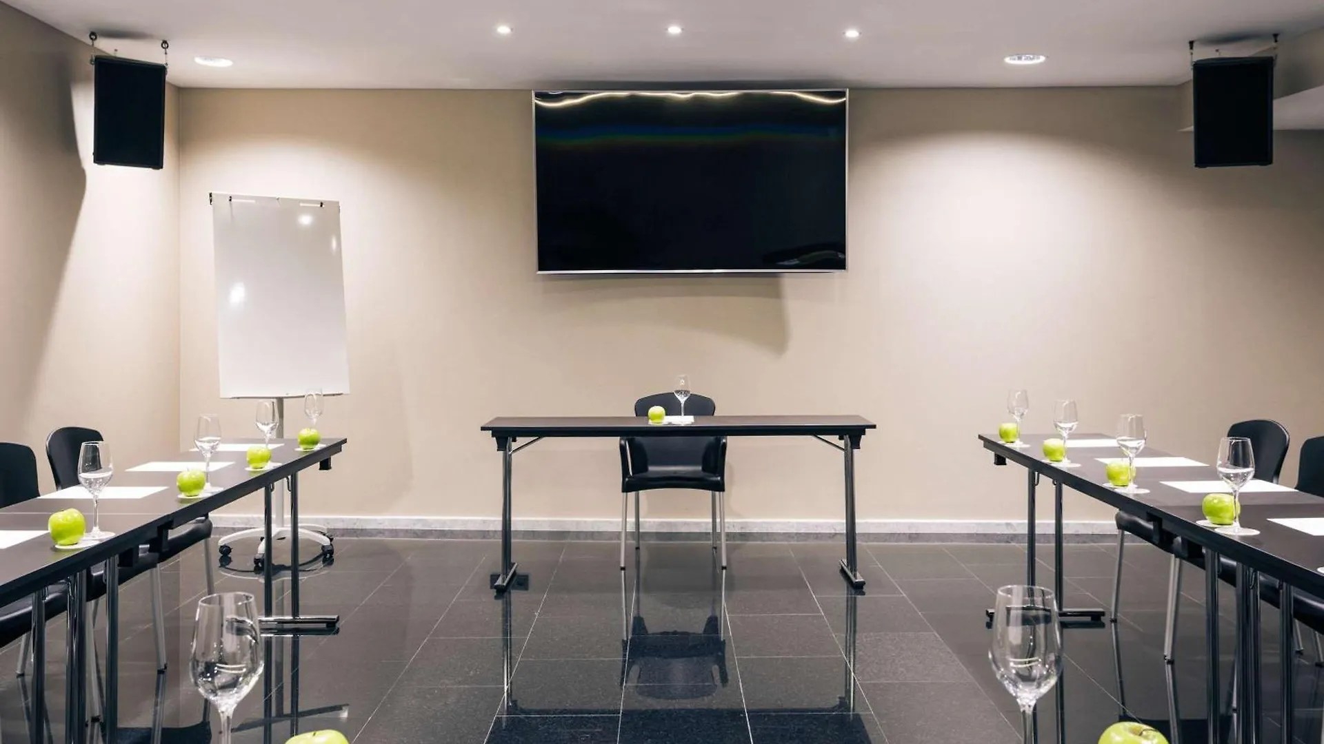 Hotel Mercure Jardines De Albia Bilbao 4*,  Spain