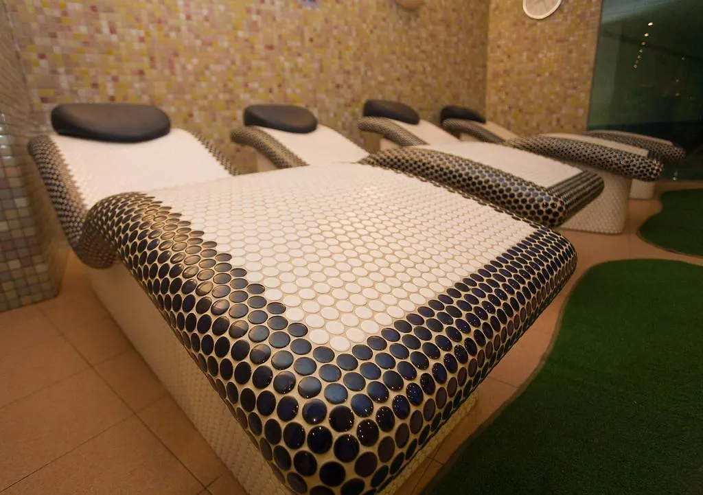 Hotel Mercure Jardines De Albia Bilbao 4*,  Spain