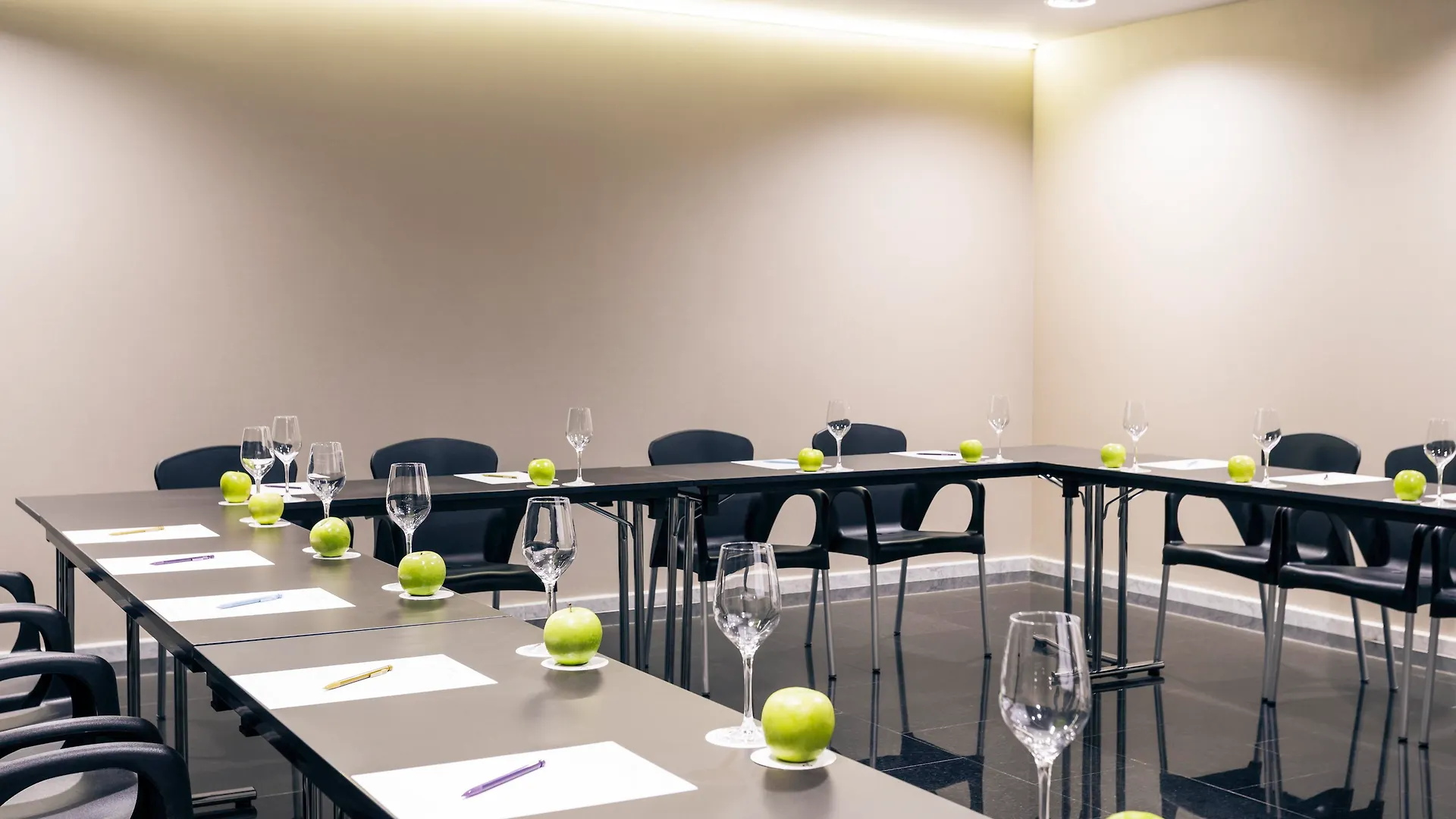 Hotel Mercure Jardines De Albia Bilbao 4*,  İspanya