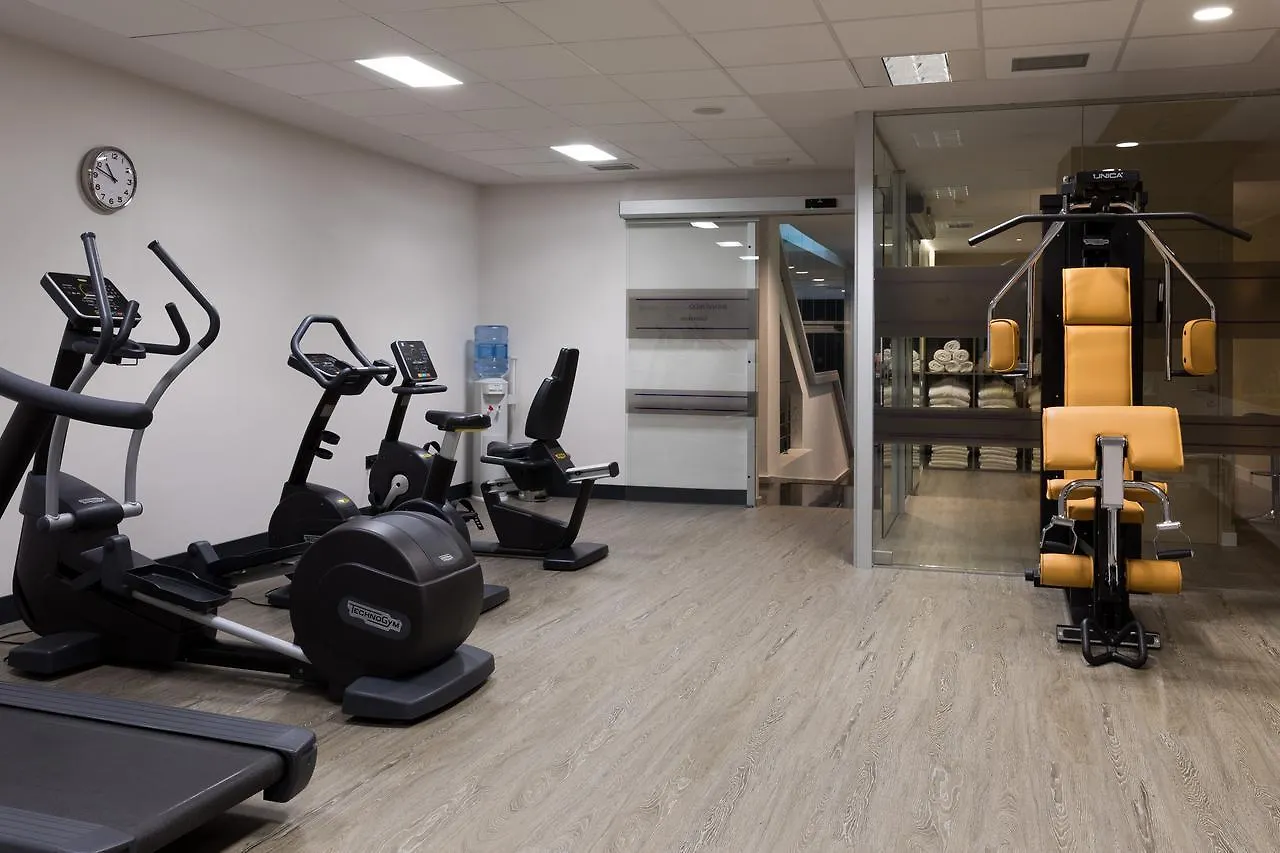 Hotel Mercure Jardines De Albia Bilbao İspanya