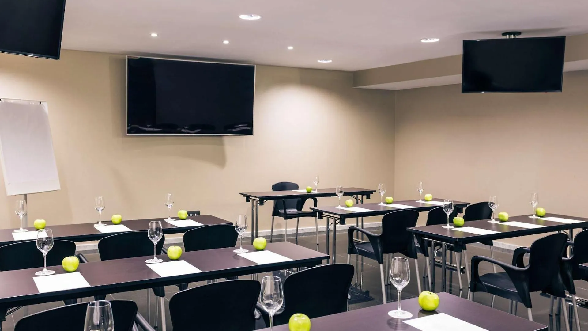 Hotel Mercure Jardines De Albia Bilbau